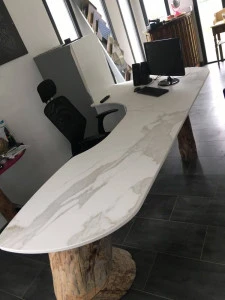 bureau en céramique THE SIZE ESTATUARIO